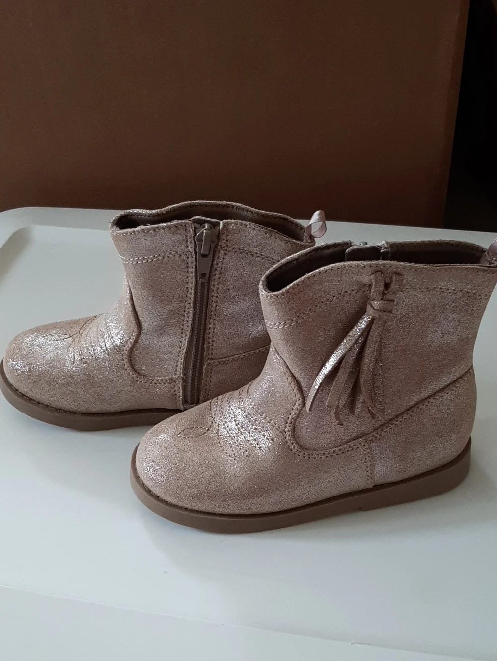 Old Navy Glitter Tassel Ankle Boots in Metallic Rose Gold Size 10